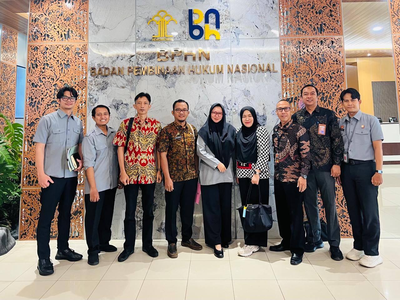 Koordinasi dan Konsultasi ke BPHN